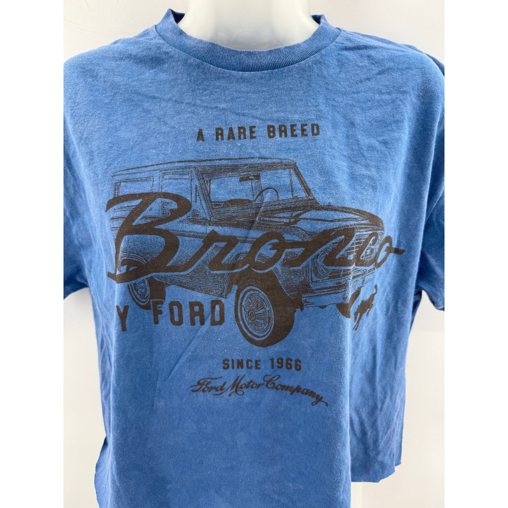 Ford Bronco A Rare Breed Graphic T-Shirt Blue Cotton Short Sleeve Crop Top M - Picture 6 of 8